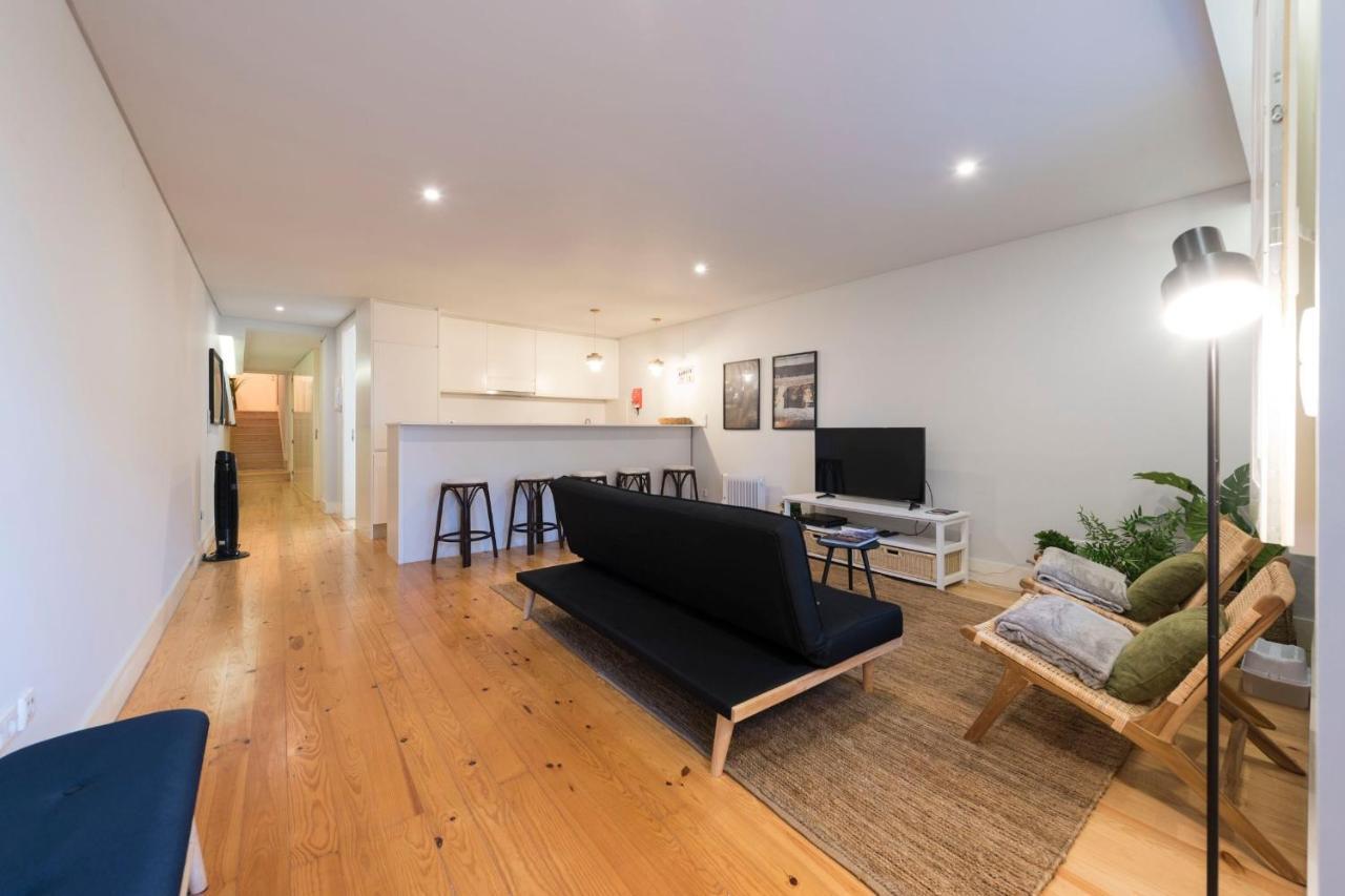 Apartament Lovelystay - Peaceful Living W/ Backyard
